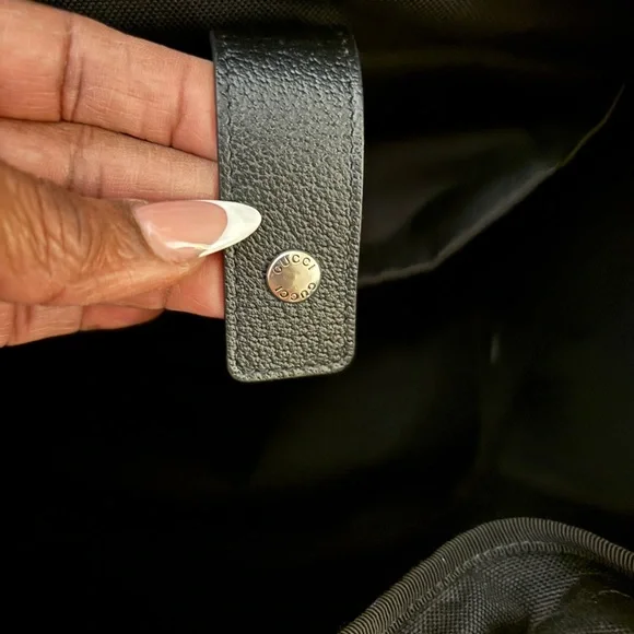 Gucci Black and Gold Tiger Motif Men's Backpack - Picture 12 of 15